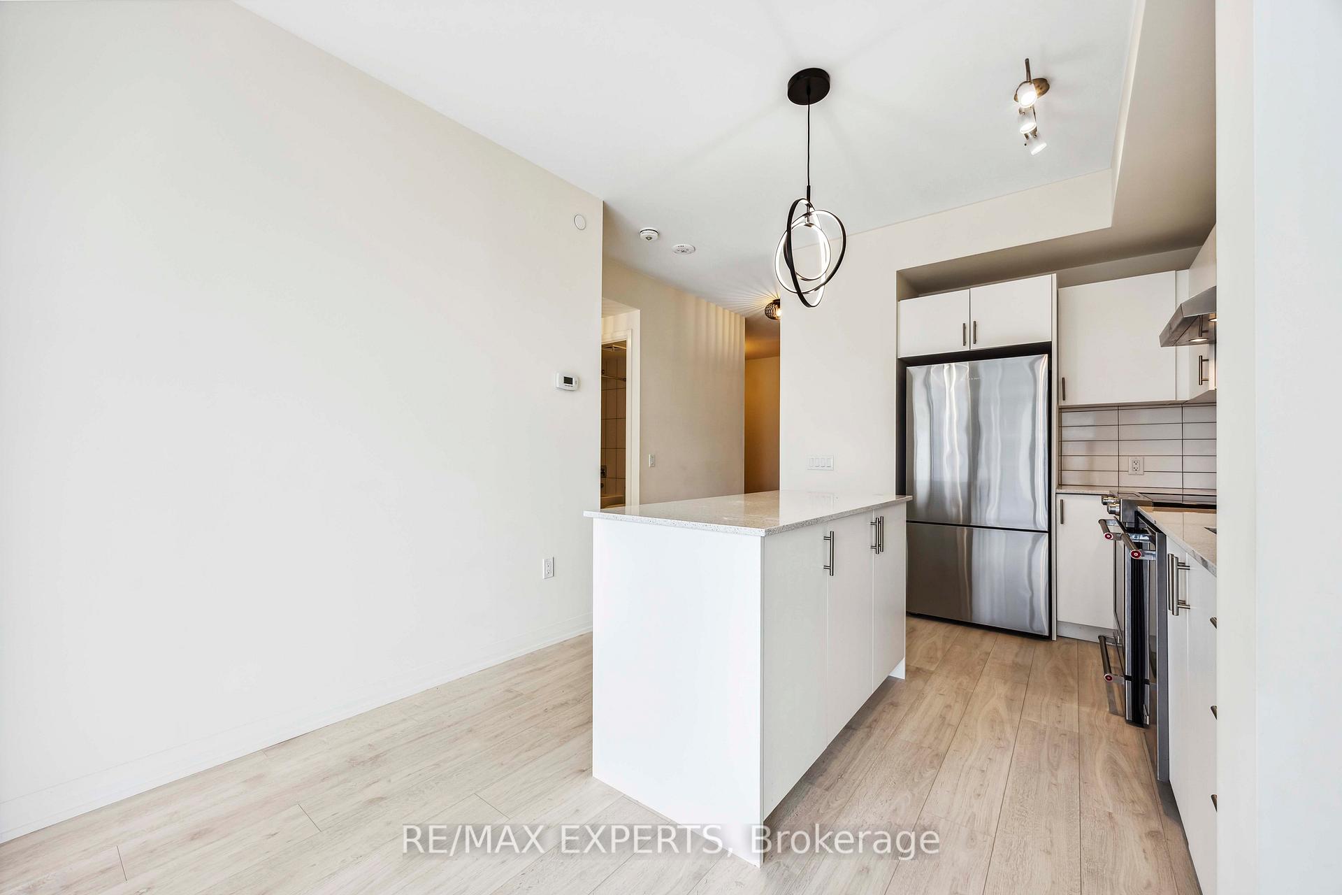 Photo 17 of Unit 903, 9000 Jane Street, Vaughan, Vellore Village — HOMEH