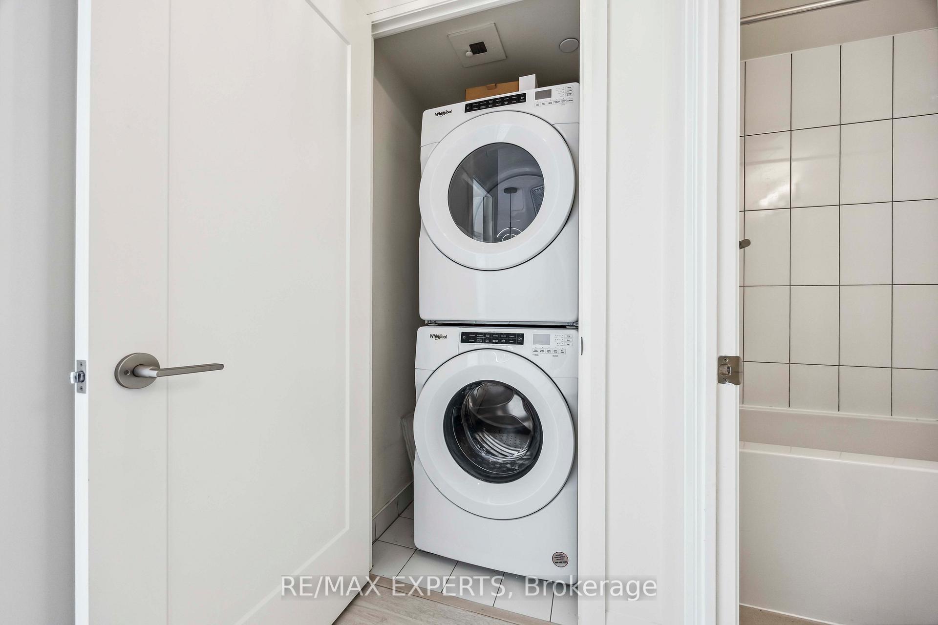 Photo 16 of Unit 903, 9000 Jane Street, Vaughan, Vellore Village — HOMEH
