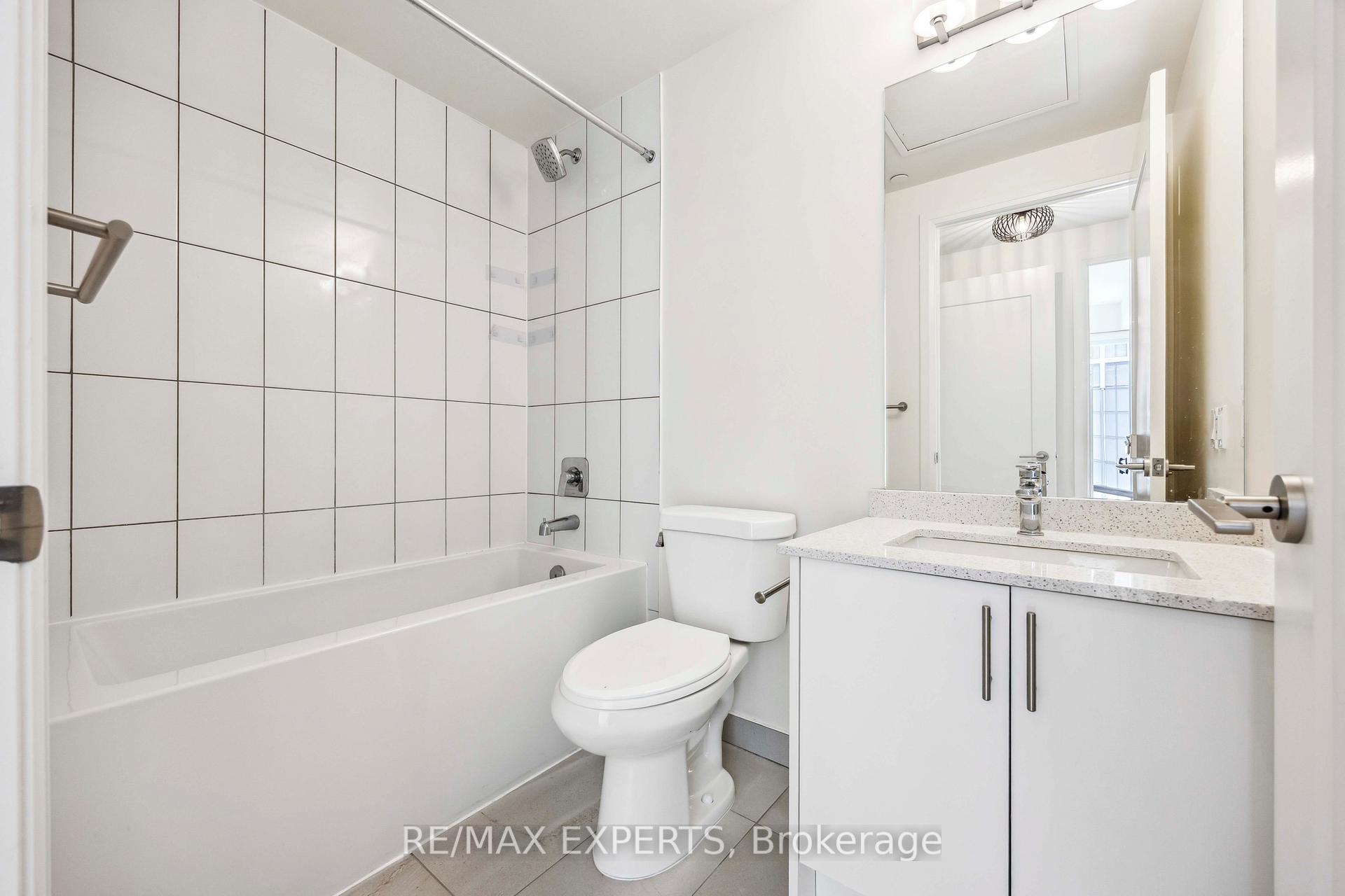 Photo 14 of Unit 903, 9000 Jane Street, Vaughan, Vellore Village — HOMEH