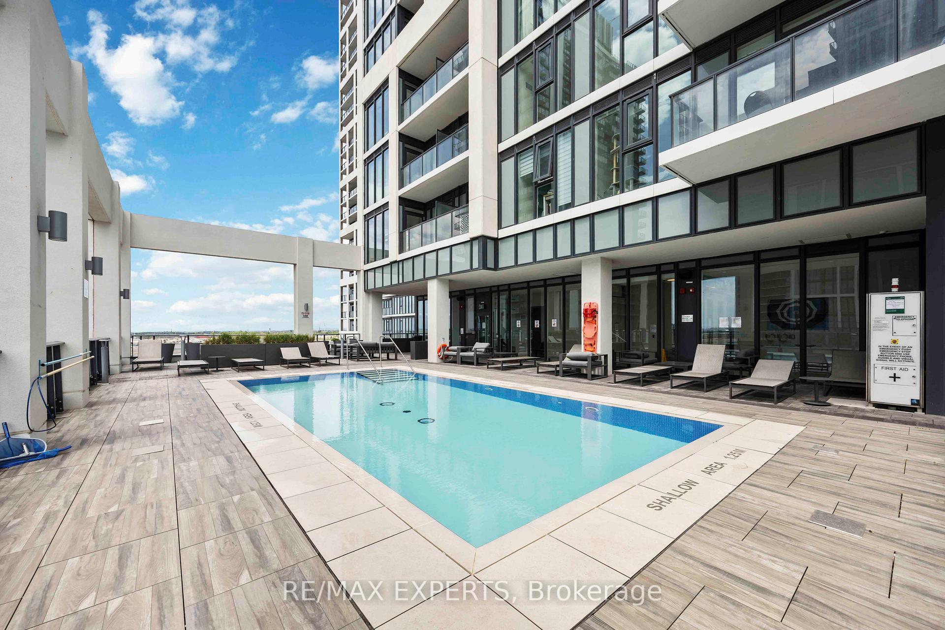 Photo 29 of Unit 903, 9000 Jane Street, Vaughan, Vellore Village — HOMEH