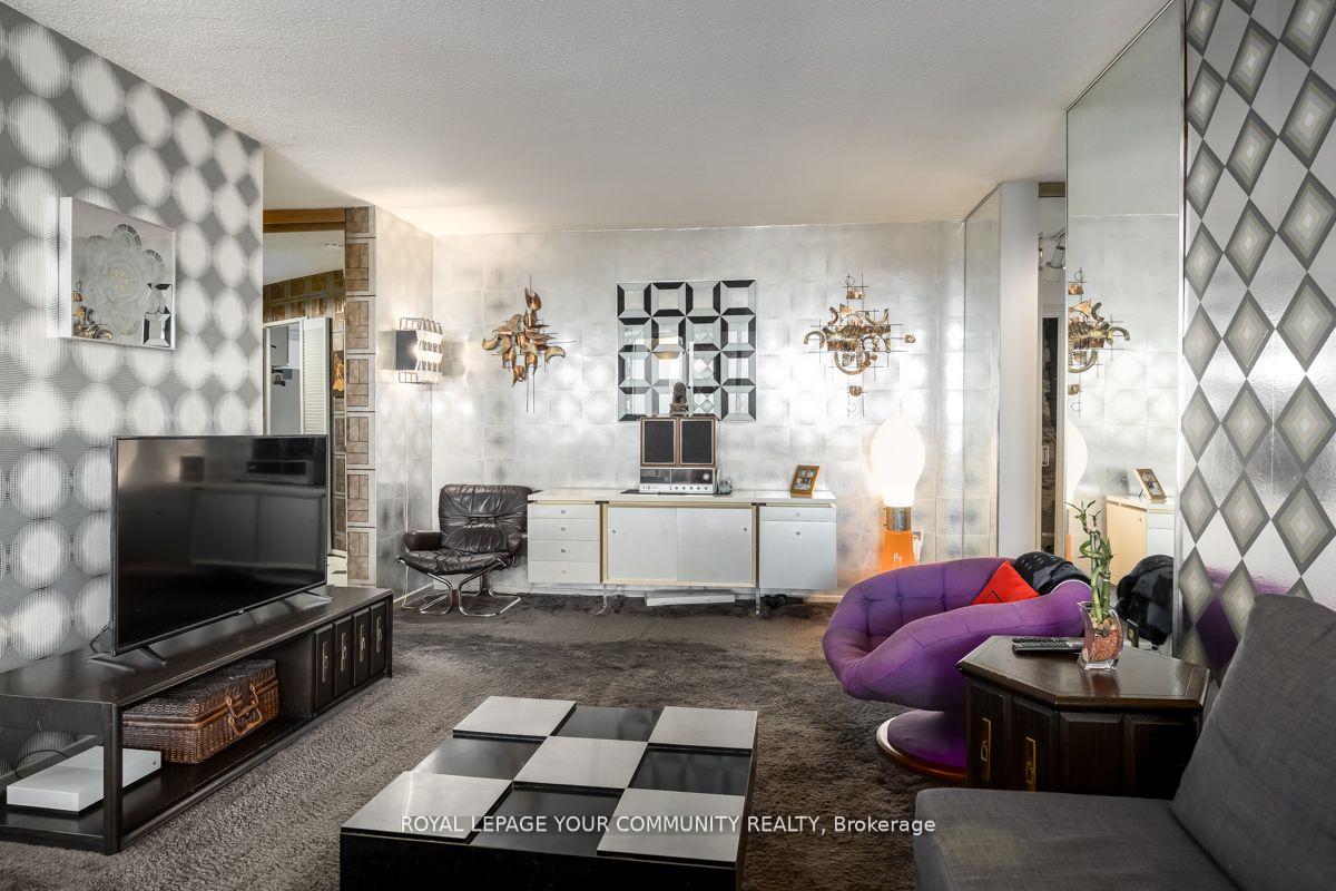 Photo 12 of Unit 1204, 150 Neptune Drive, Toronto, Englemount-Lawrence — HOMEH