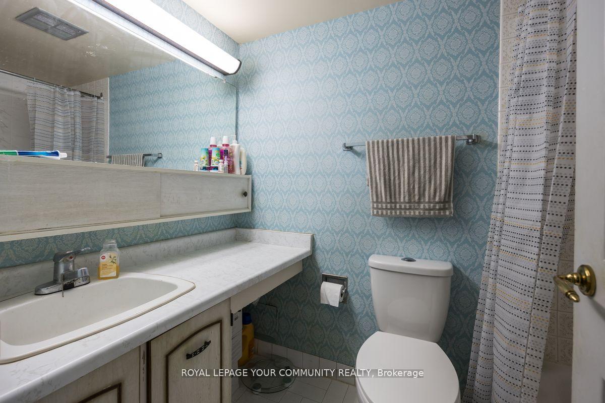 Photo 26 of Unit 1204, 150 Neptune Drive, Toronto, Englemount-Lawrence — HOMEH