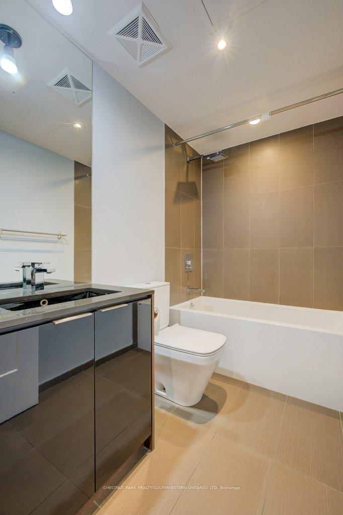 Photo 18 of Unit 1008, 70 Temperance Street, Toronto, Bay Street Corridor — HOMEH