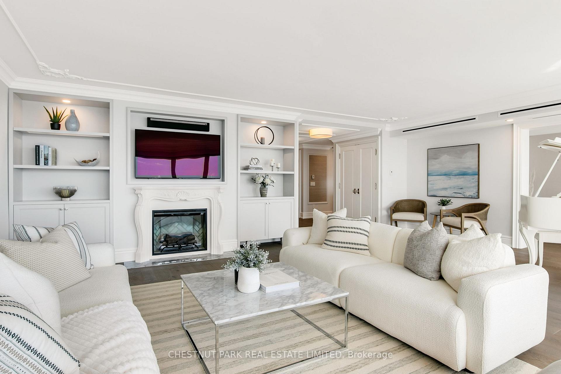 Photo 8 of Unit 3011, 55 Harbour Square, Toronto, Waterfront Communities — HOMEH
