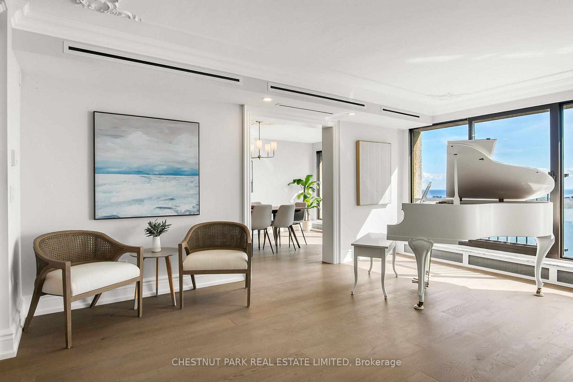 Photo 5 of Unit 3011, 55 Harbour Square, Toronto, Waterfront Communities — HOMEH