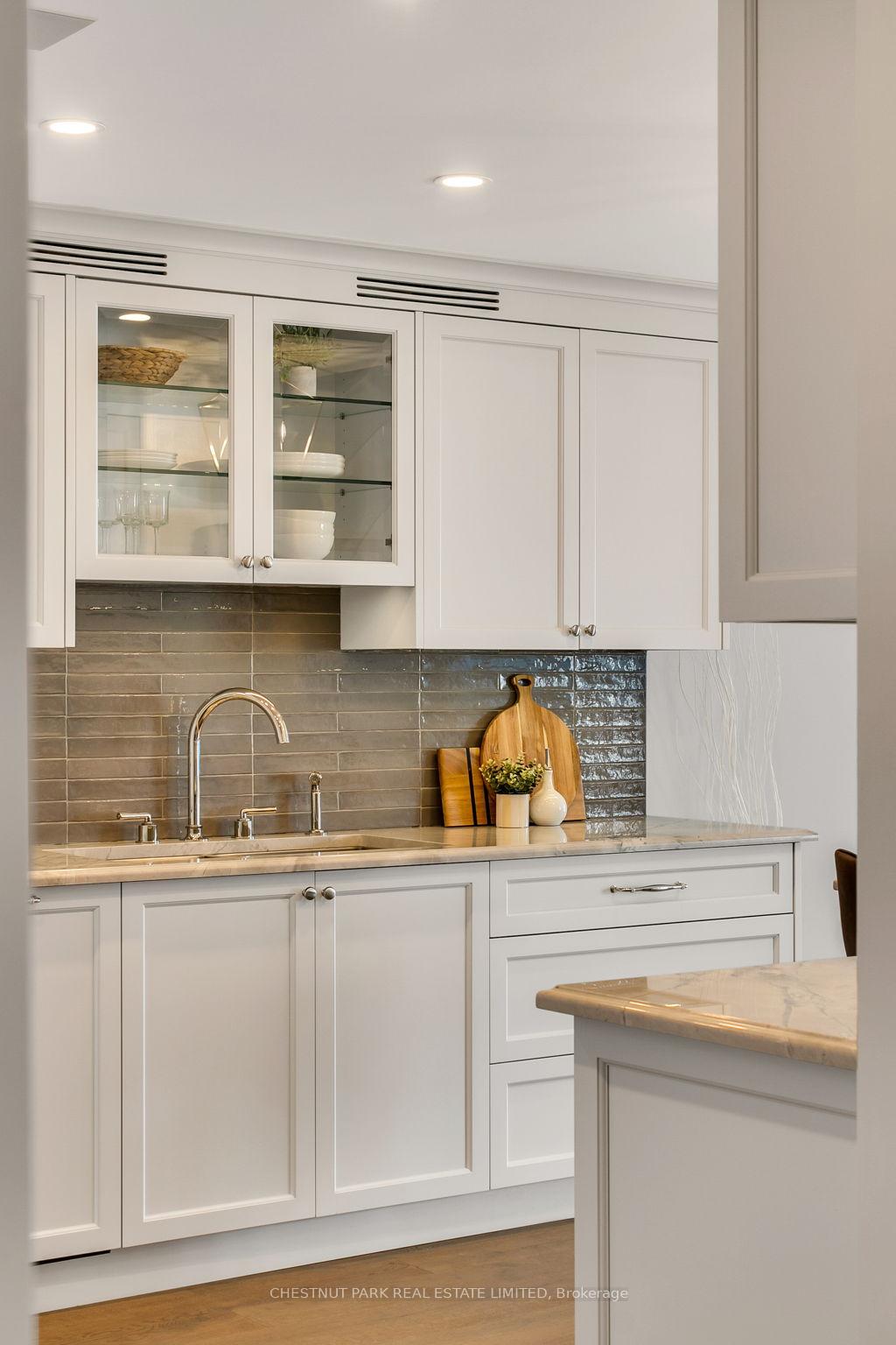 Photo 14 of Unit 3011, 55 Harbour Square, Toronto, Waterfront Communities — HOMEH