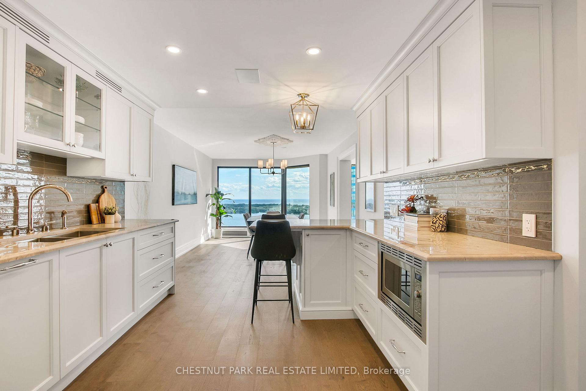 Photo 16 of Unit 3011, 55 Harbour Square, Toronto, Waterfront Communities — HOMEH