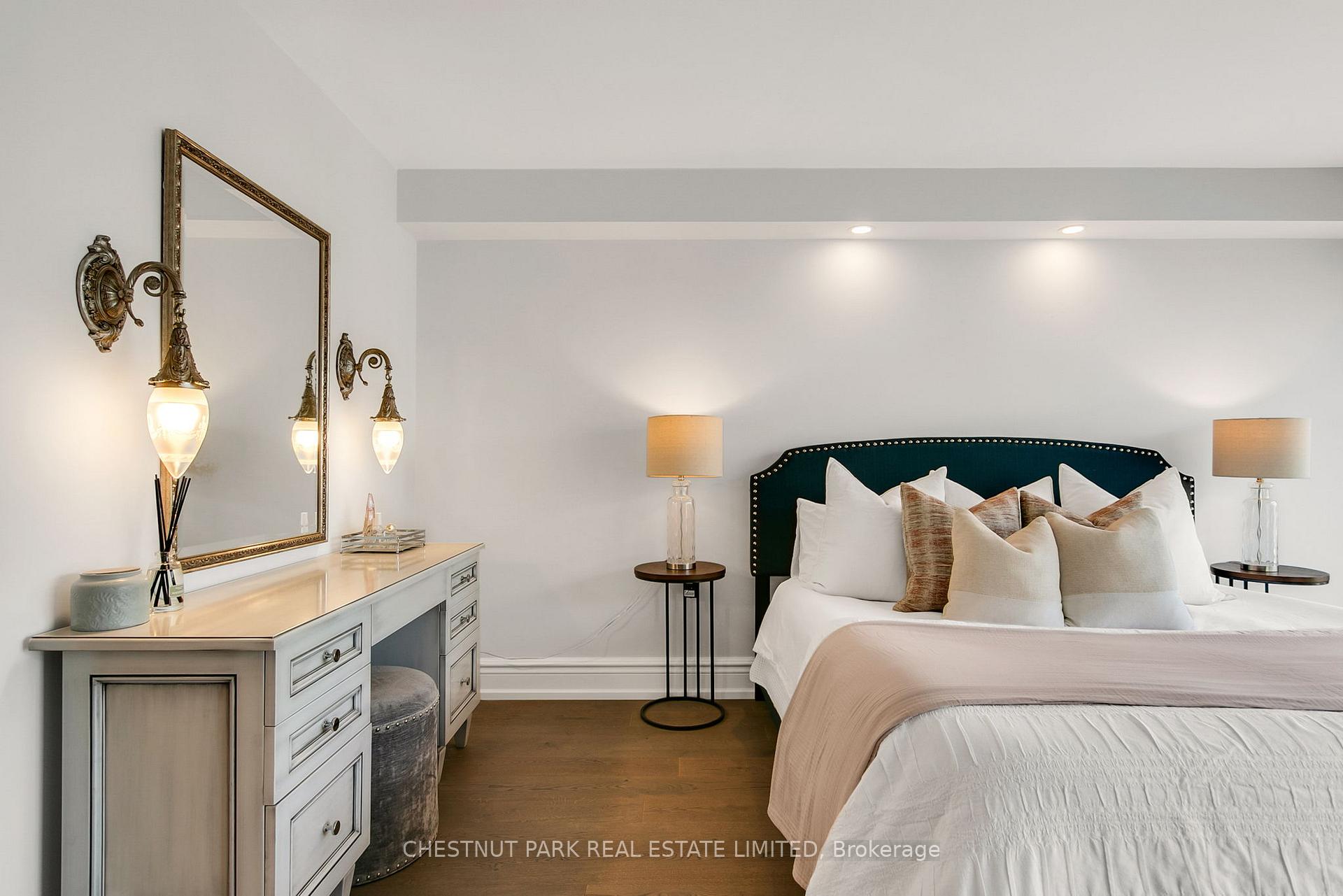 Photo 18 of Unit 3011, 55 Harbour Square, Toronto, Waterfront Communities — HOMEH