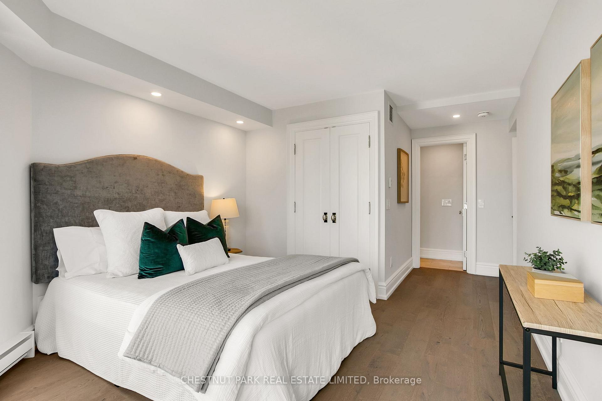 Photo 21 of Unit 3011, 55 Harbour Square, Toronto, Waterfront Communities — HOMEH