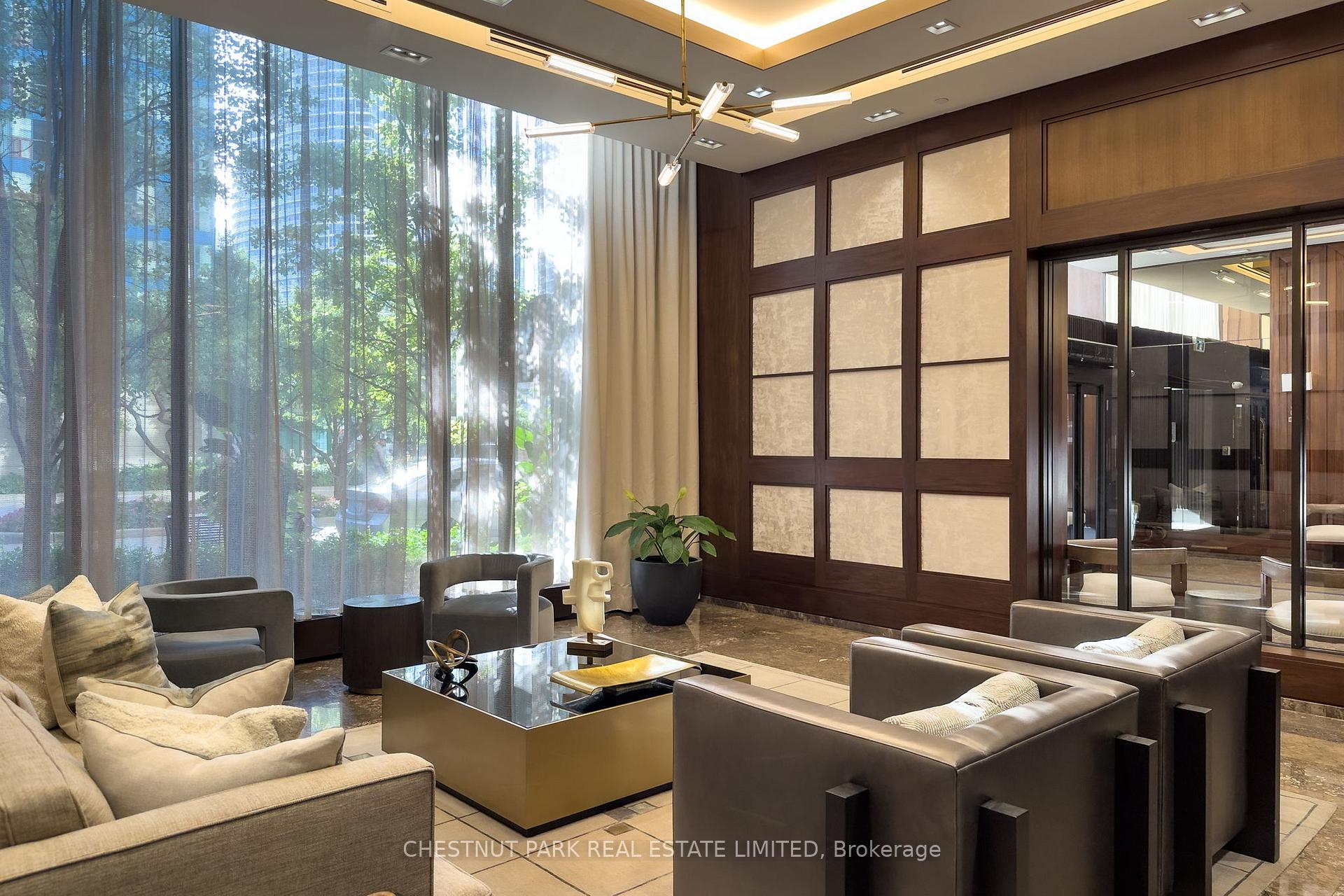 Photo 37 of Unit 3011, 55 Harbour Square, Toronto, Waterfront Communities — HOMEH