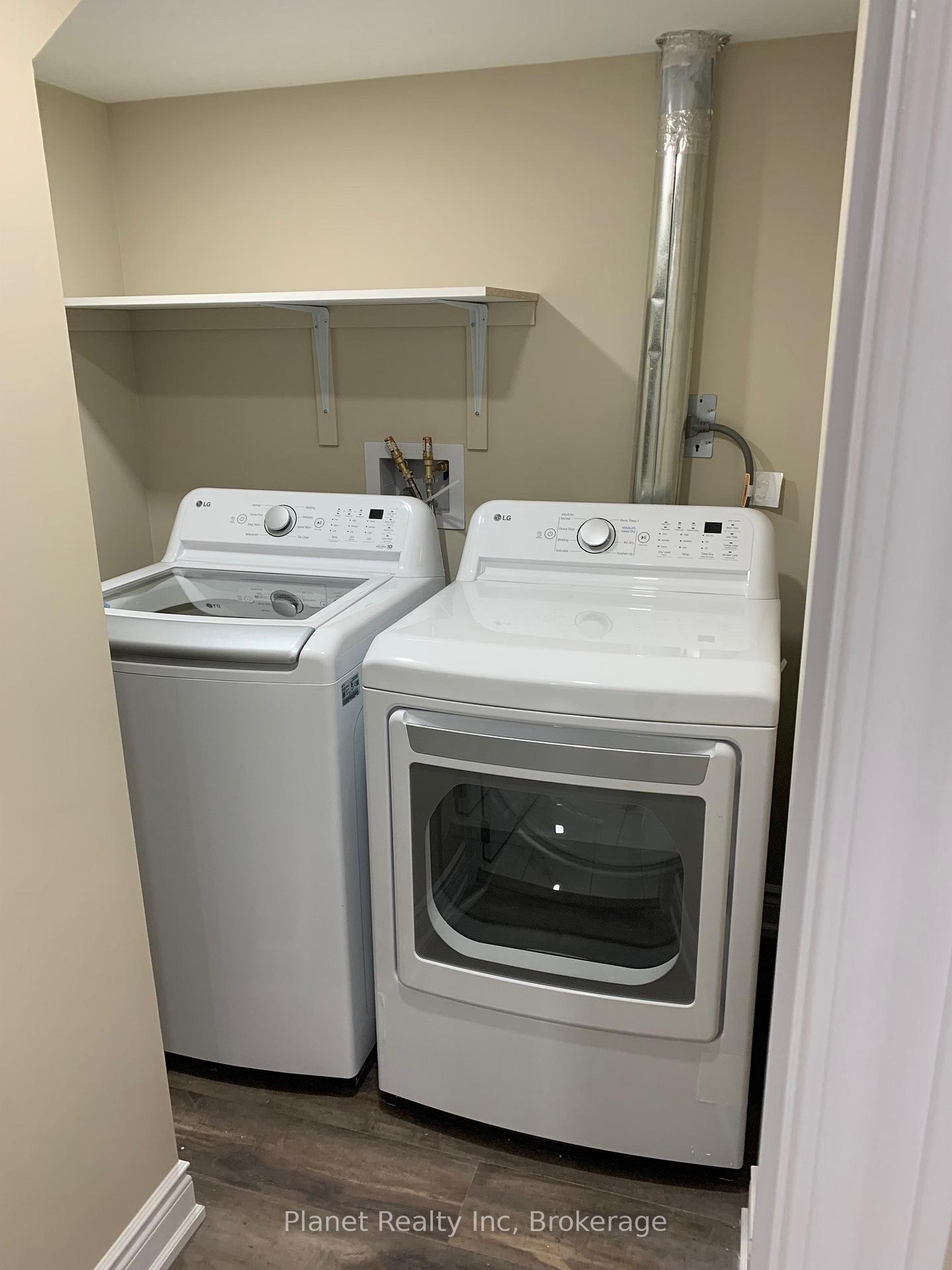 Photo 14 of Unit Lower, 22 Dudley Drive, Guelph, Kortright East — HOMEH