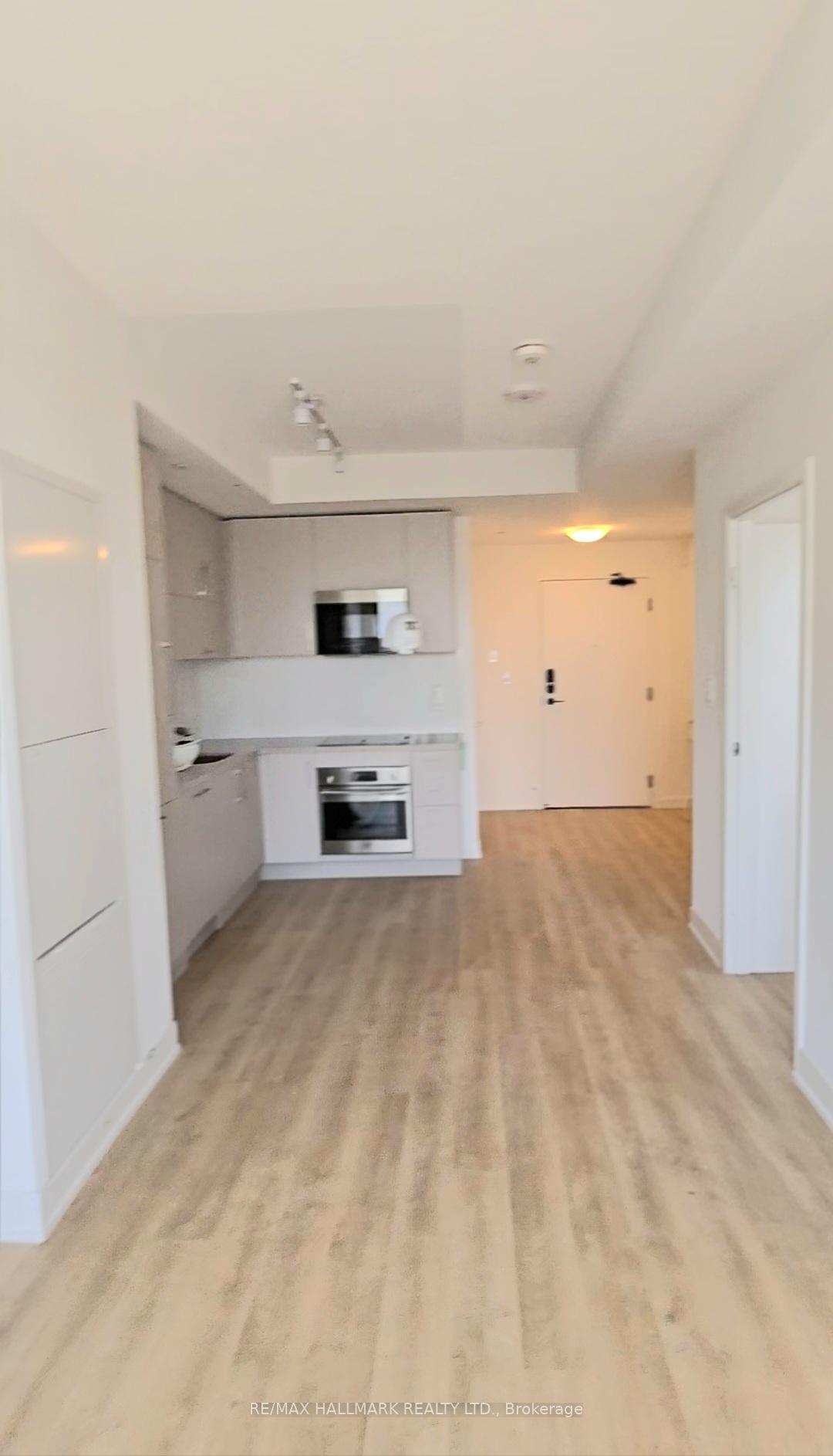Photo 2 of Unit 908, 38 Andre de Grasse Street, Markham, Unionville — HOMEH