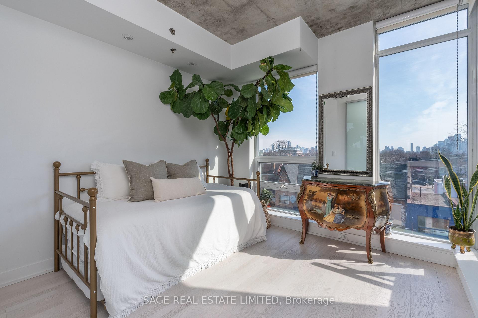 Photo 12 of Unit 407, 20 Gladstone Avenue, Toronto, Little Portugal — HOMEH