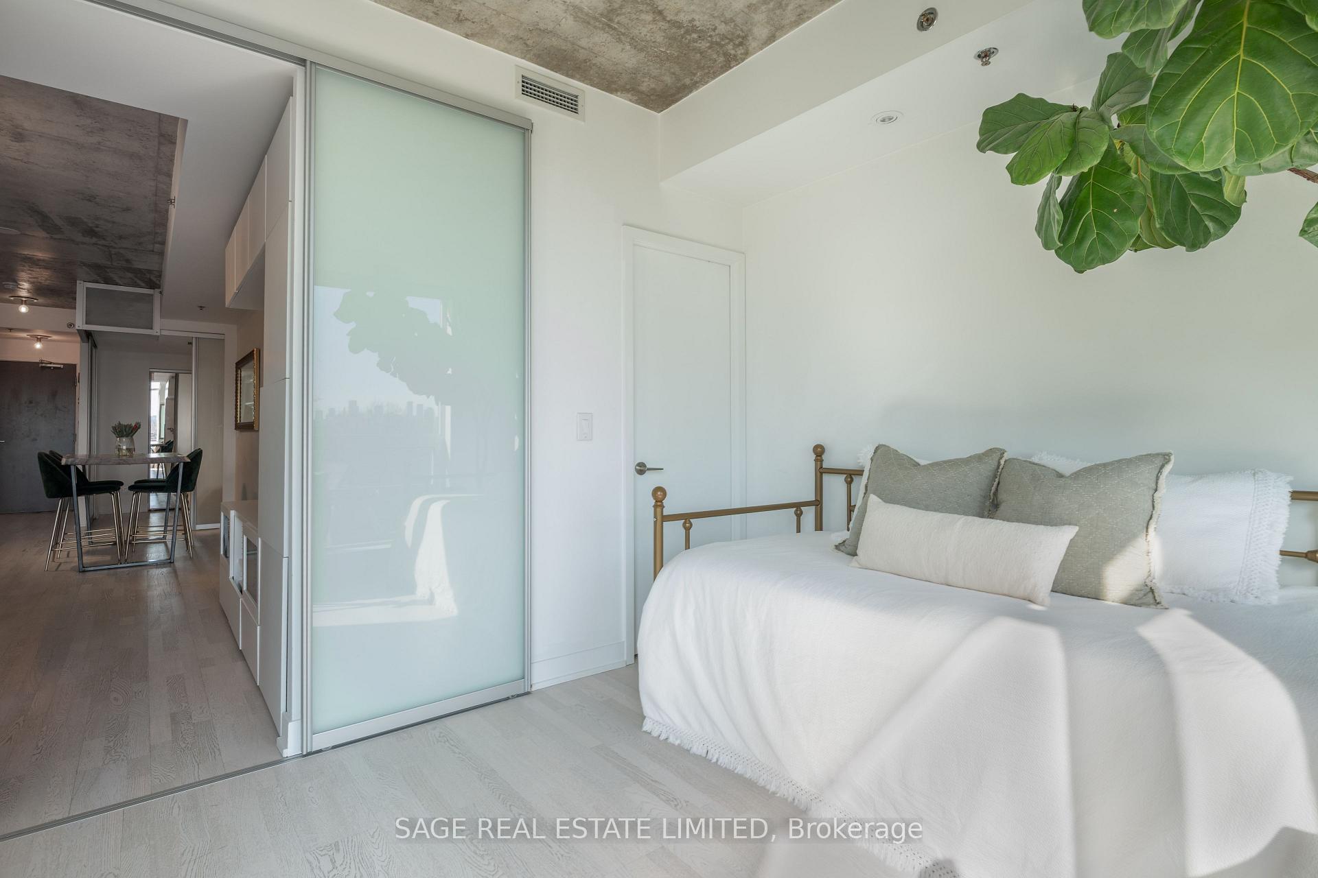 Photo 13 of Unit 407, 20 Gladstone Avenue, Toronto, Little Portugal — HOMEH