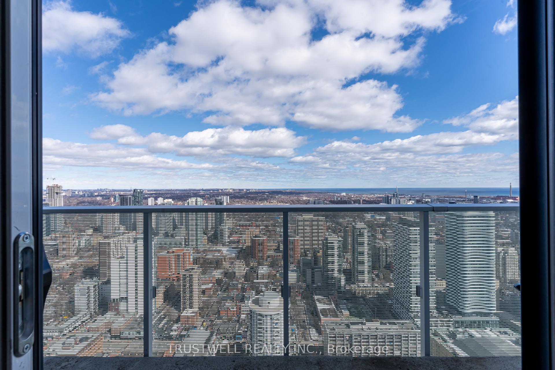 Photo 14 of Unit 5208, 501 Yonge Street, Toronto, Church-Yonge Corridor — HOMEH