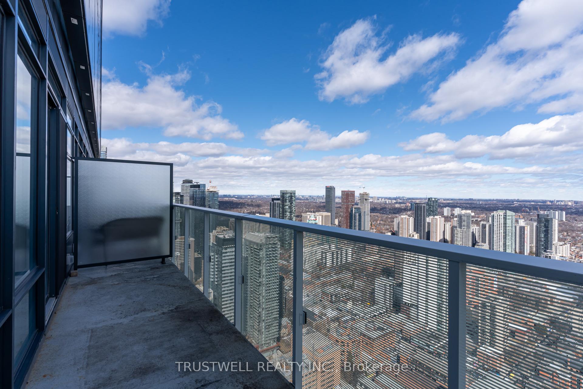 Photo 32 of Unit 5208, 501 Yonge Street, Toronto, Church-Yonge Corridor — HOMEH