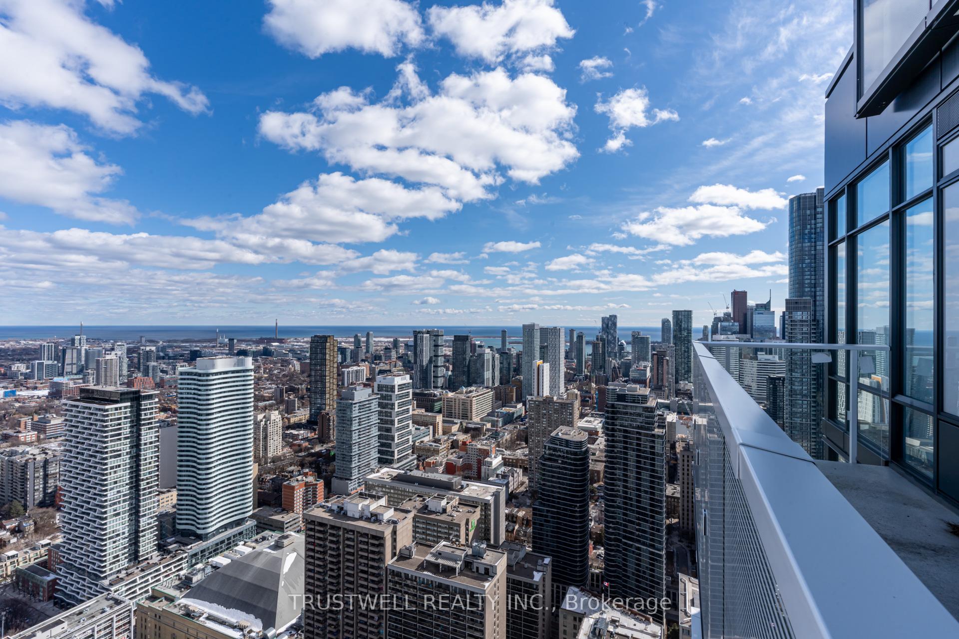Photo 15 of Unit 5208, 501 Yonge Street, Toronto, Church-Yonge Corridor — HOMEH