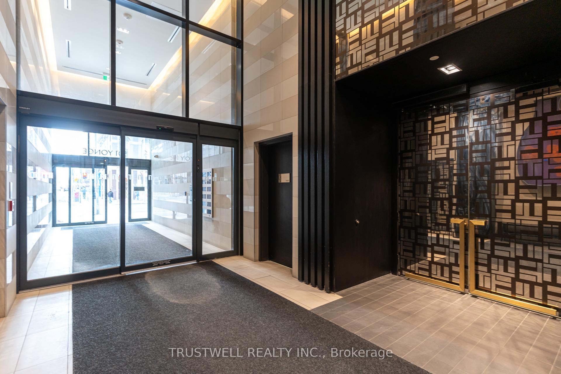 Photo 28 of Unit 5208, 501 Yonge Street, Toronto, Church-Yonge Corridor — HOMEH