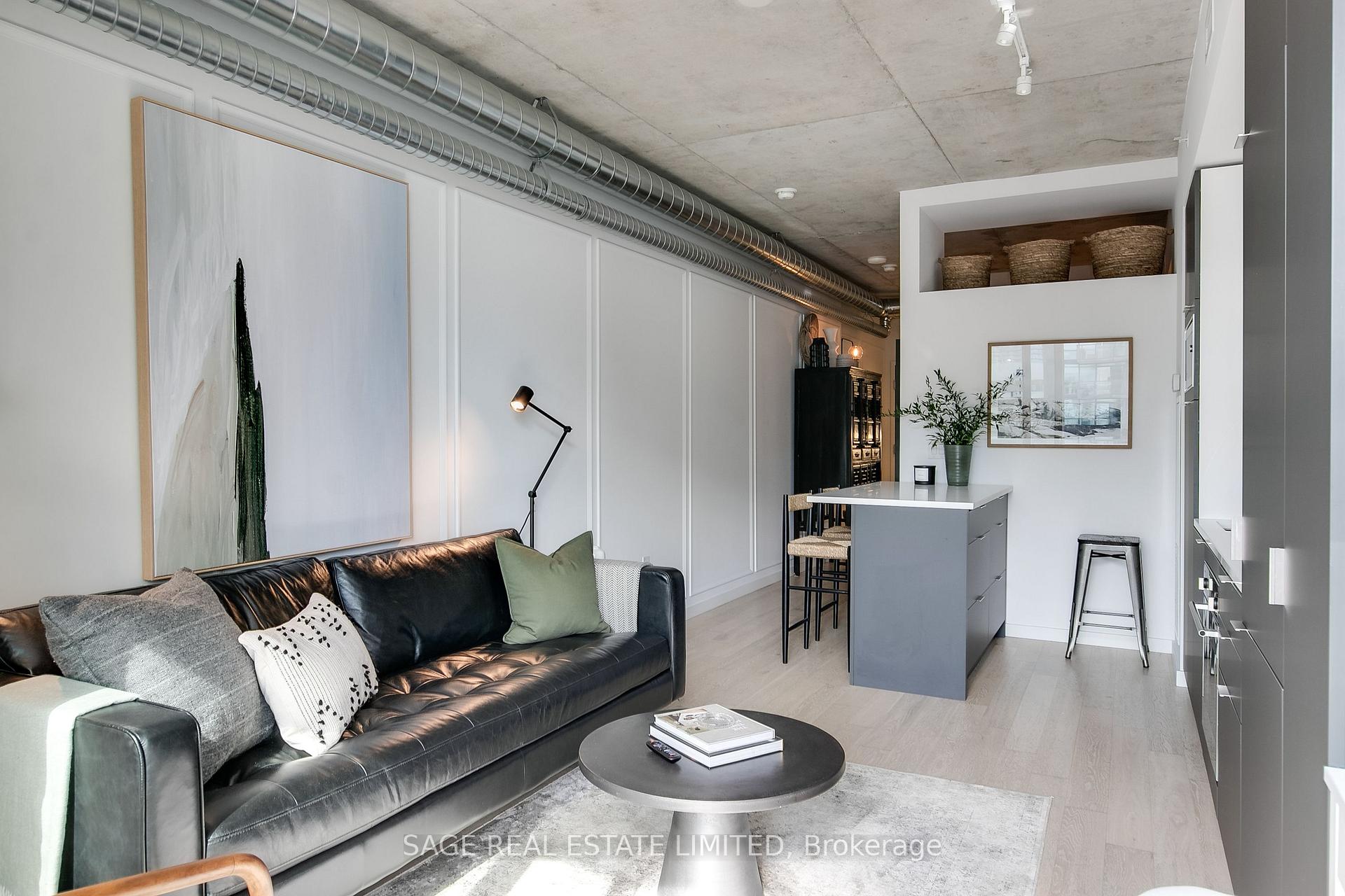 Photo 11 of Unit 807, 170 Bayview Avenue, Toronto, Waterfront Communities — HOMEH
