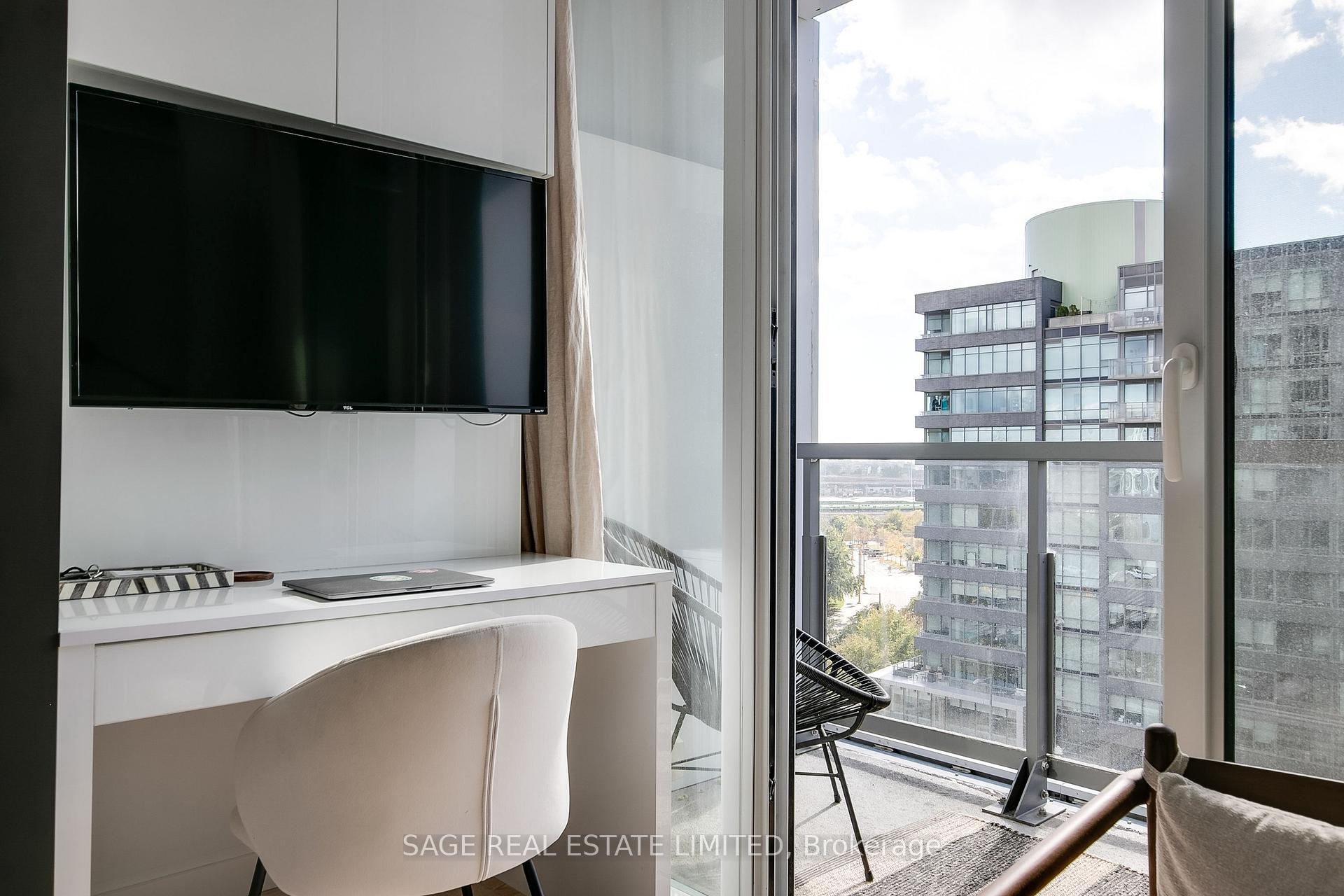 Photo 19 of Unit 807, 170 Bayview Avenue, Toronto, Waterfront Communities — HOMEH
