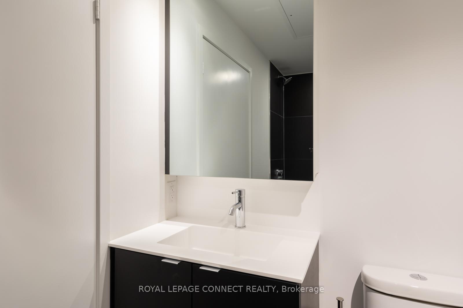 Photo 6 of Unit 1314, 20 Edward Street, Toronto, Bay Street Corridor — HOMEH