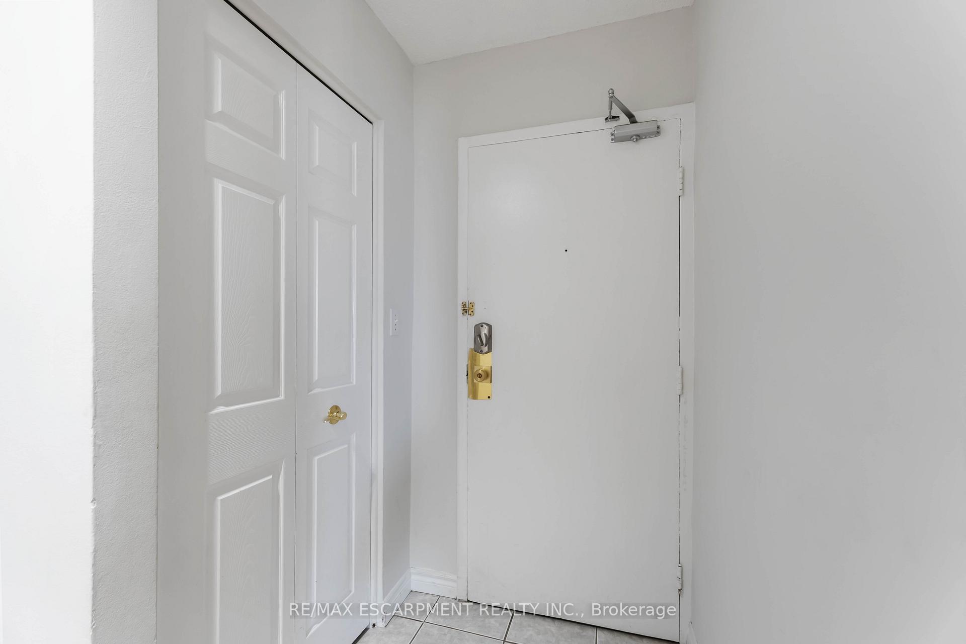 Photo 23 of Unit 1004, 75 Glenburn Court, Hamilton, Riverdale — HOMEH