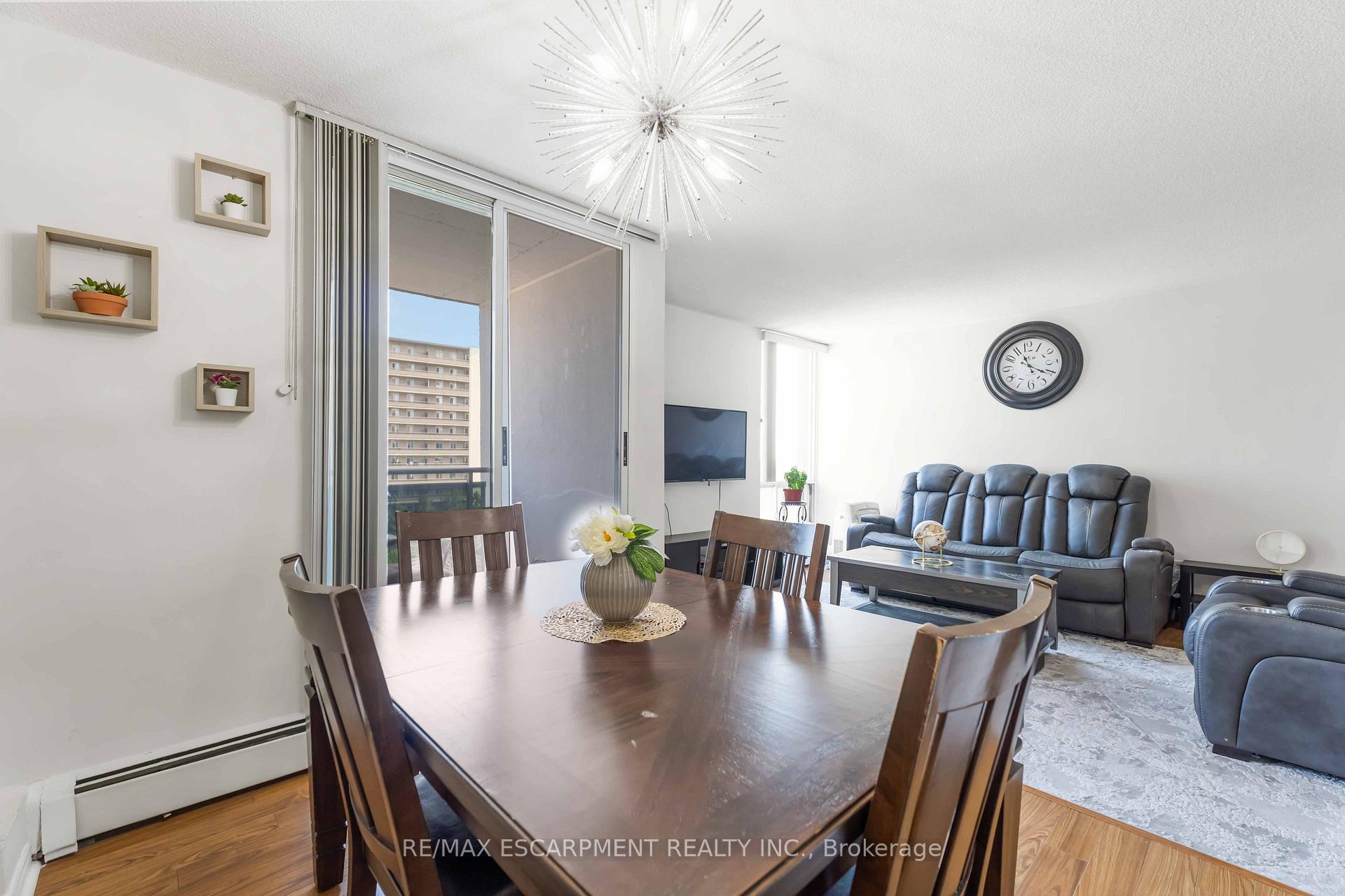Photo 24 of Unit 1004, 75 Glenburn Court, Hamilton, Riverdale — HOMEH