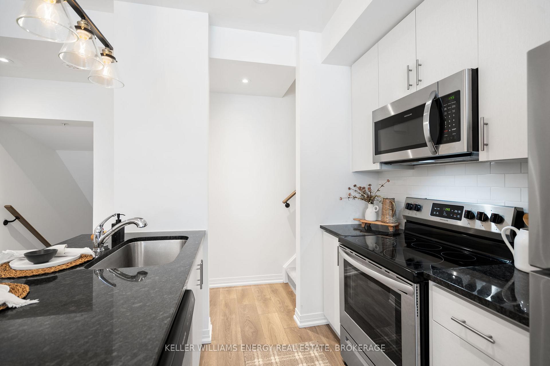 Photo 4 of Unit 202, 2635 William Jackson Drive, Pickering, Duffin Heights — HOMEH