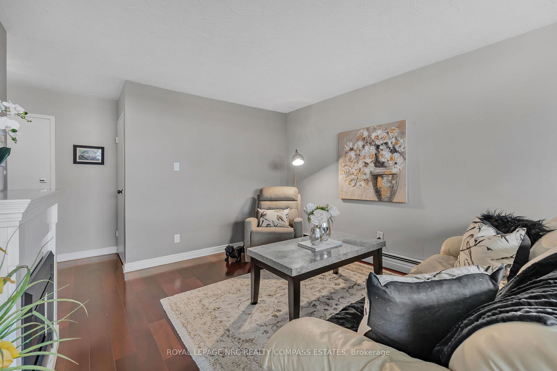 Photo 3 of Unit 1008, 359 Geneva Street, St. Catharines, Fairview — HOMEH