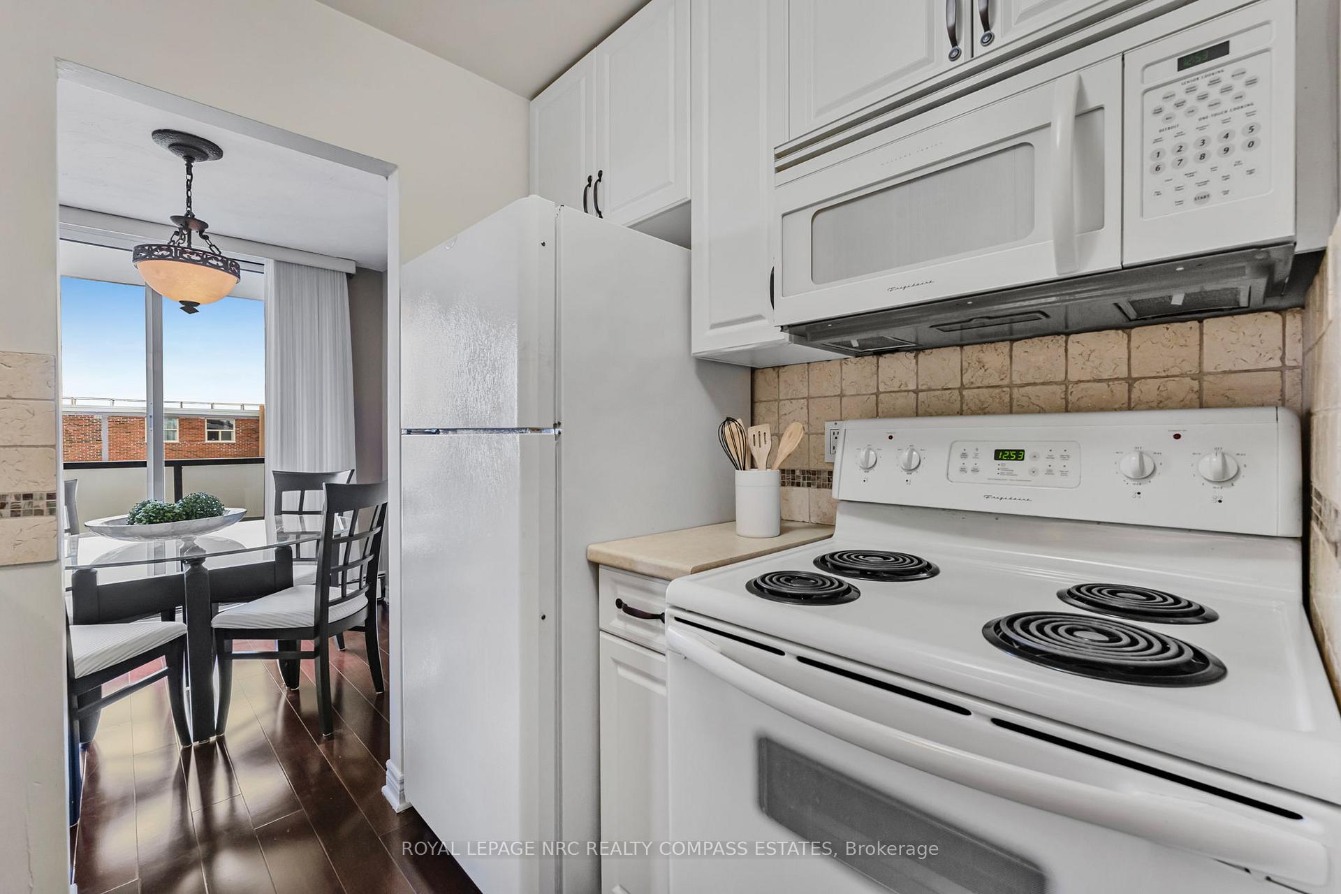 Photo 4 of Unit 1008, 359 Geneva Street, St. Catharines, Fairview — HOMEH
