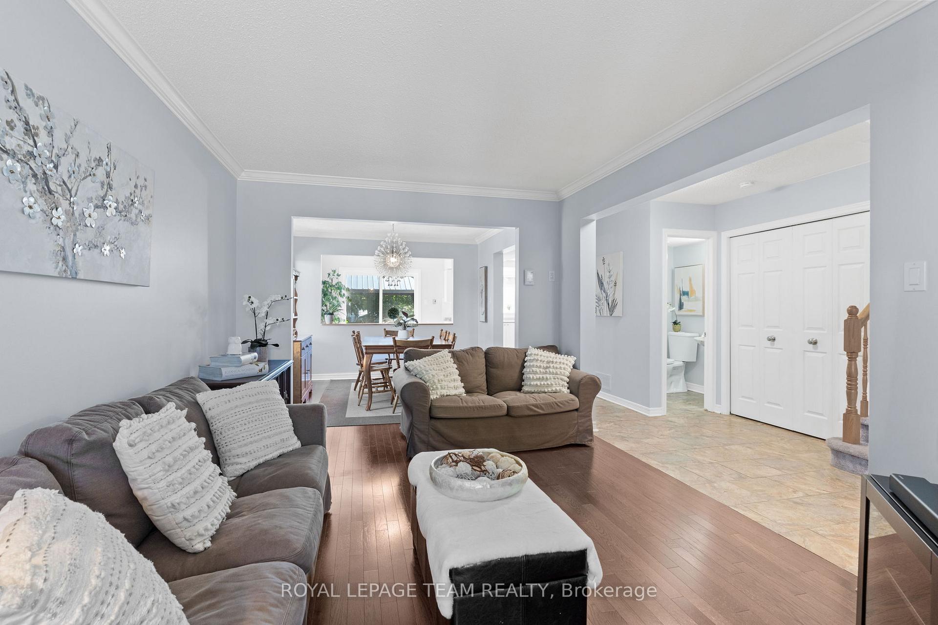 Photo 8 of 71 Grenadier Way, Ottawa, Barrhaven - Longfields — HOMEH