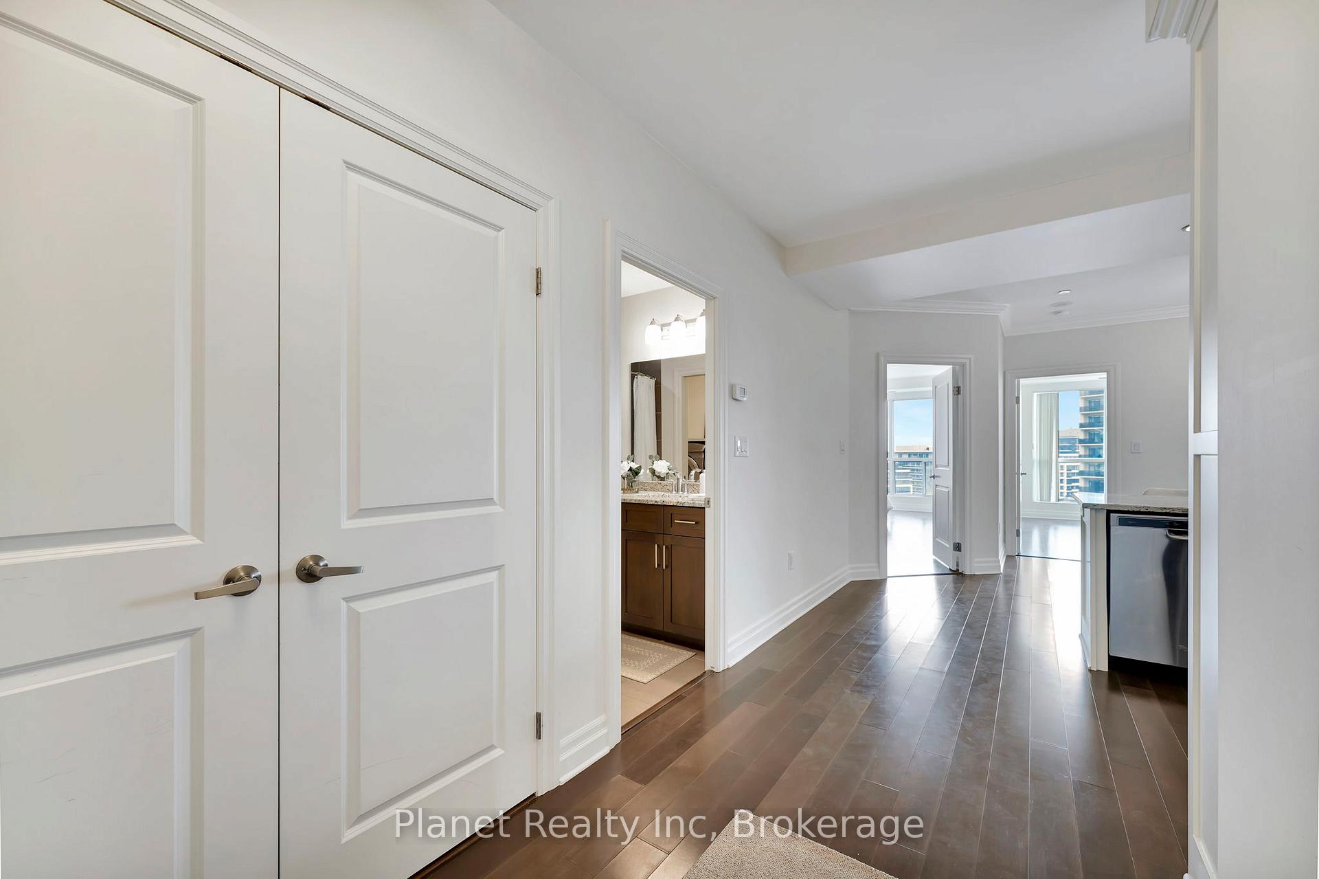 Photo 10 of Unit 906, 160 Macdonell Street, Guelph, Downtown — HOMEH