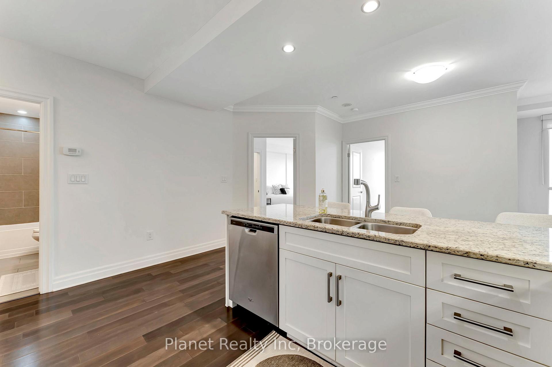 Photo 3 of Unit 906, 160 Macdonell Street, Guelph, Downtown — HOMEH