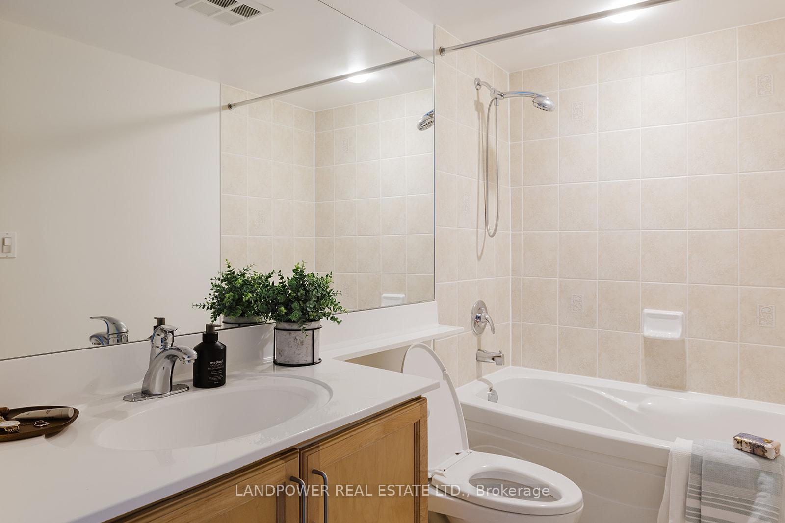 Photo 30 of Unit 1116, 33 Cox Boulevard, Markham, Unionville — HOMEH
