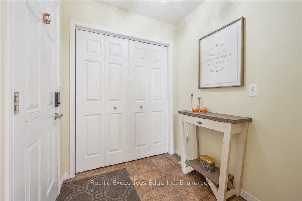 Photo 14 of Unit 5, 210 Dawn Avenue, Guelph, Clairfields/Hanlon Business Park — HOMEH