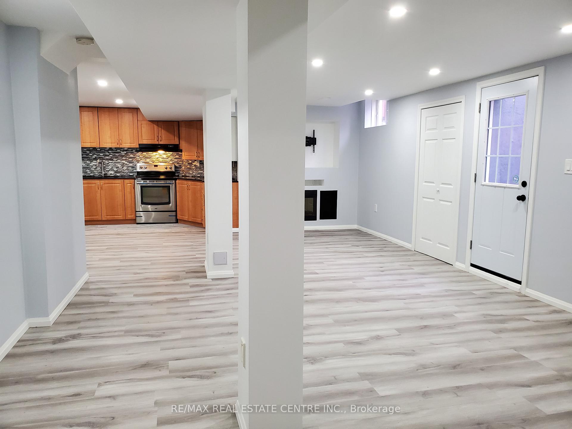 Photo 6 of Unit Lower, 335 Cundles Road W, Barrie, Northwest — HOMEH