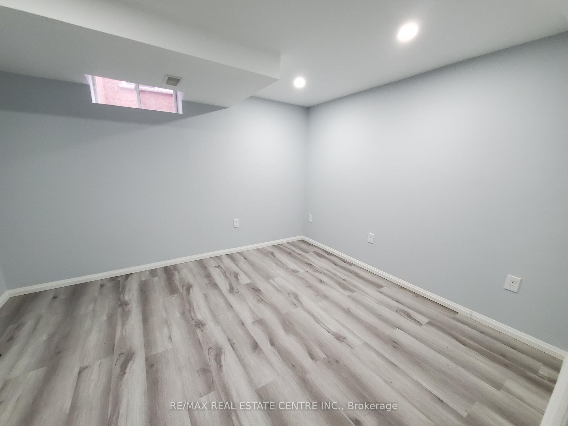 Photo 13 of Unit Lower, 335 Cundles Road W, Barrie, Northwest — HOMEH