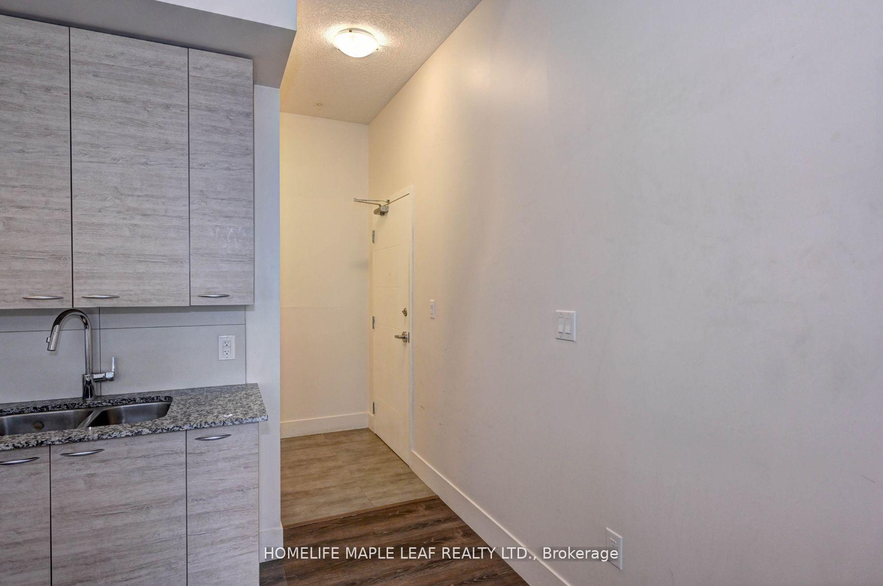 Photo 6 of Unit 106, 253 Albert Street W, Waterloo, Beechwood/University — HOMEH