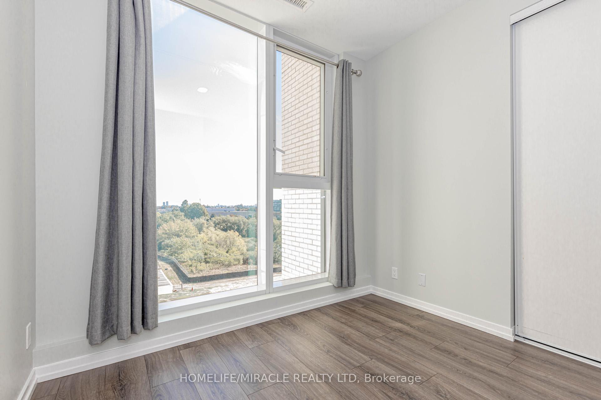 Photo 17 of Unit 501, 7890 Jane Street, Vaughan, Vaughan Corporate Centre — HOMEH