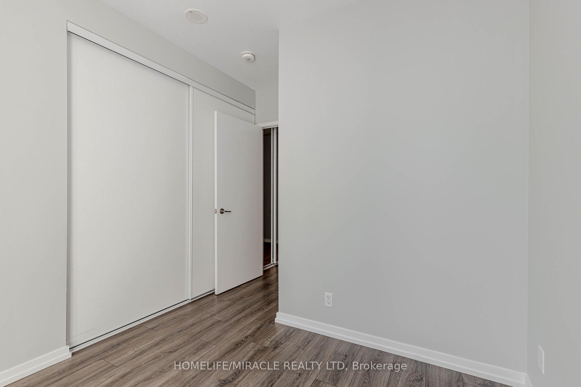 Photo 18 of Unit 501, 7890 Jane Street, Vaughan, Vaughan Corporate Centre — HOMEH