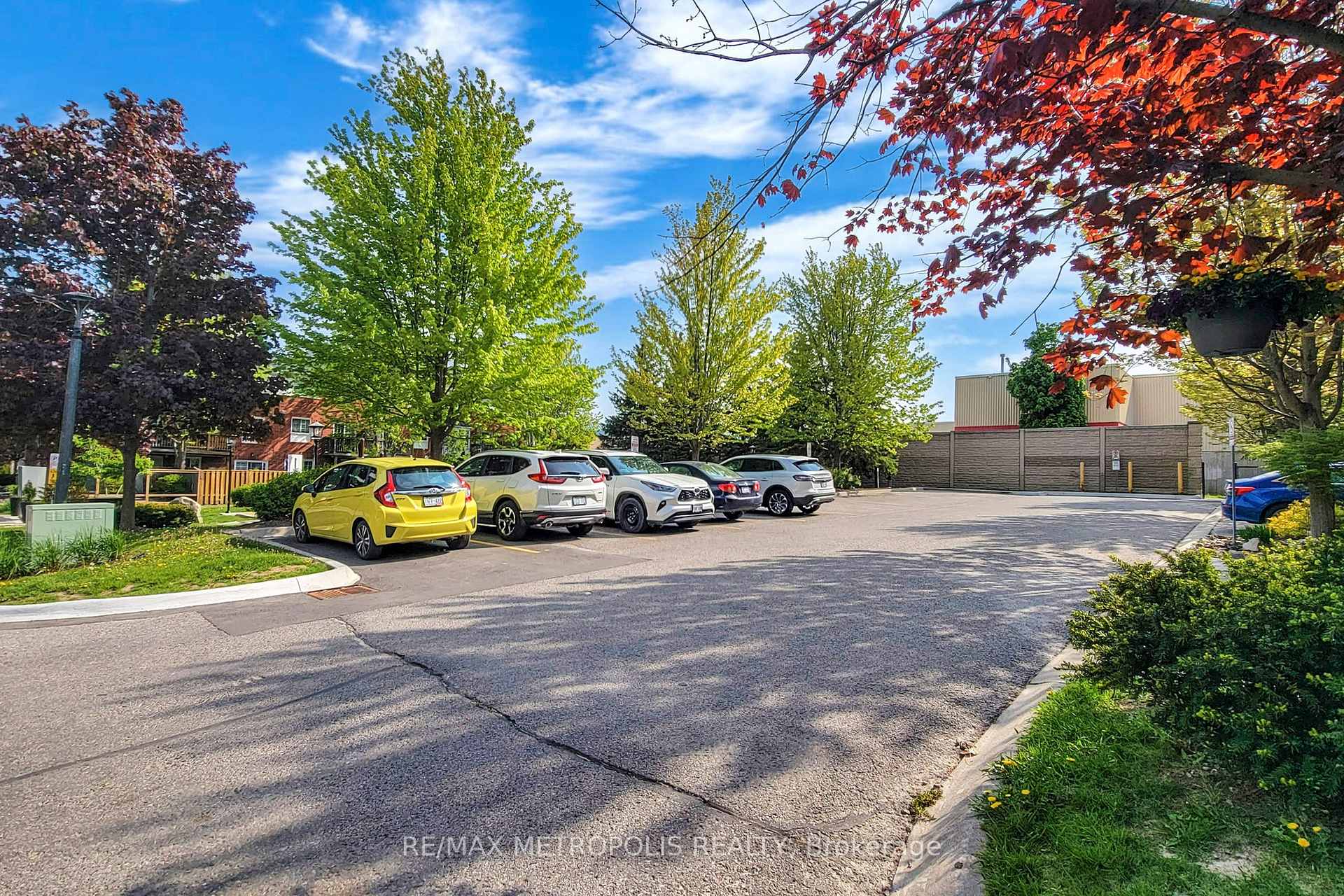 Photo 39 of 50 Mosaics Avenue, Aurora, Aurora Highlands — HOMEH