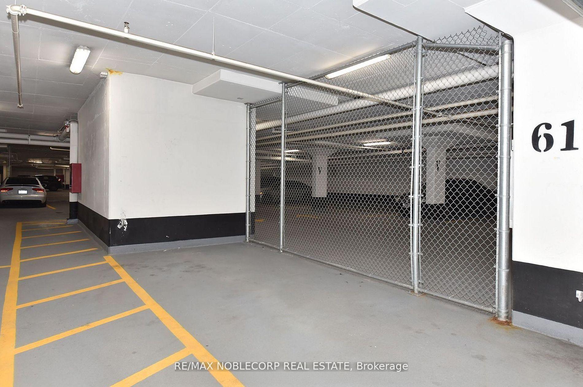 Photo 12 of Unit 1515, 9245 Jane Street, Vaughan, Maple — HOMEH