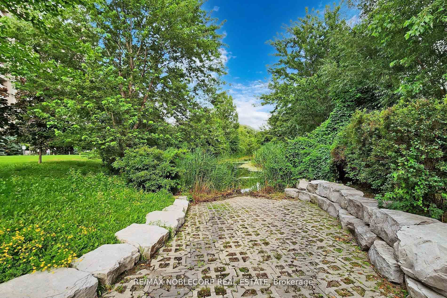 Photo 26 of Unit 1515, 9245 Jane Street, Vaughan, Maple — HOMEH