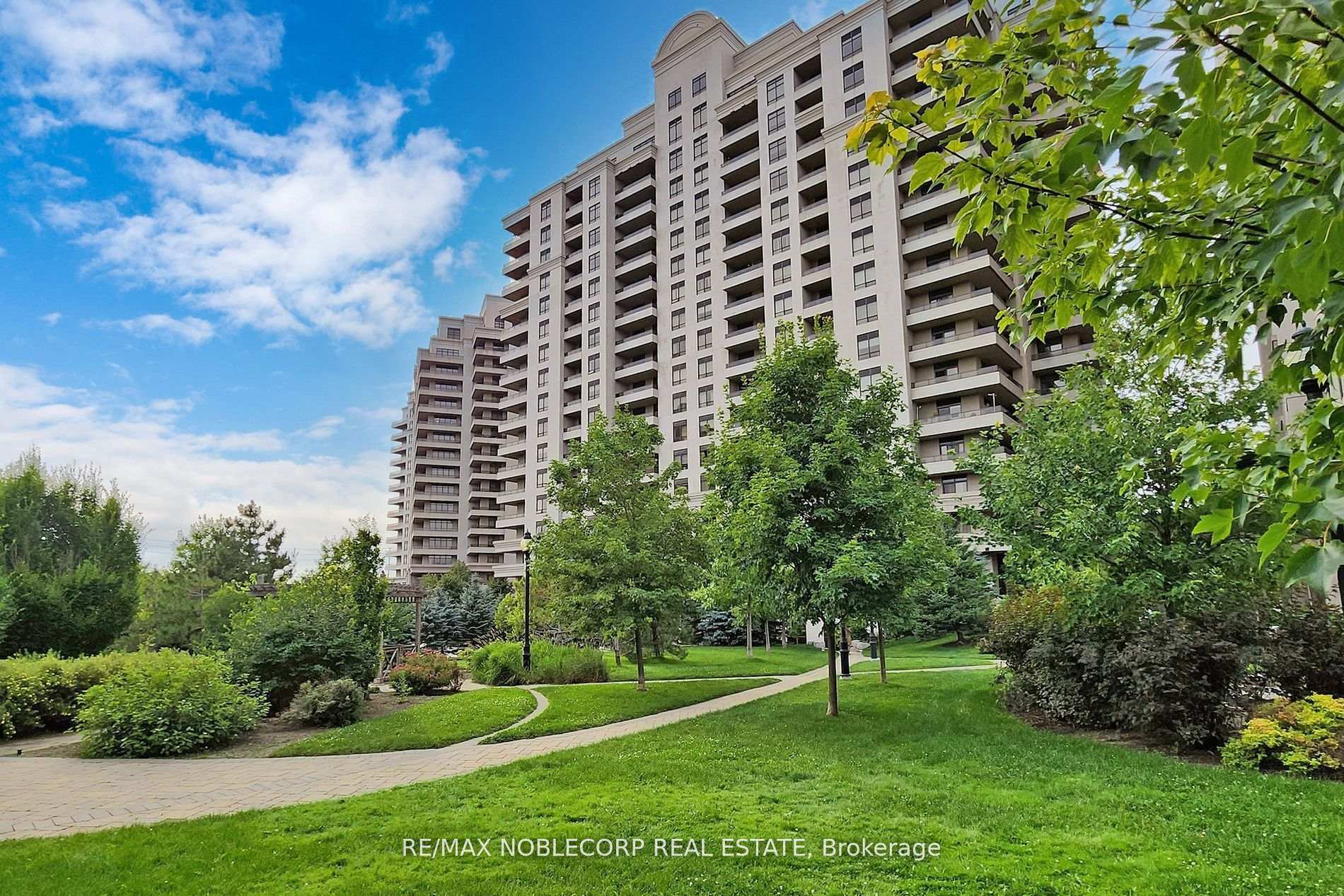 Photo 29 of Unit 1515, 9245 Jane Street, Vaughan, Maple — HOMEH