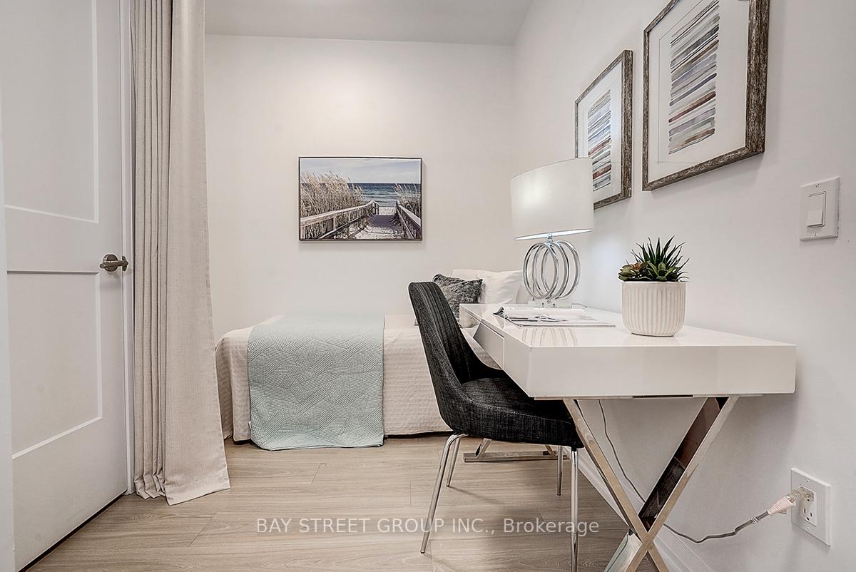 Photo 11 of Unit 1606, 25 Holly Street, Toronto, Mount Pleasant West — HOMEH