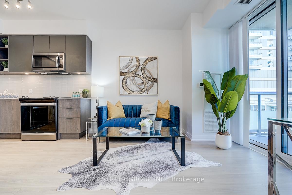 Photo 38 of Unit 1606, 25 Holly Street, Toronto, Mount Pleasant West — HOMEH