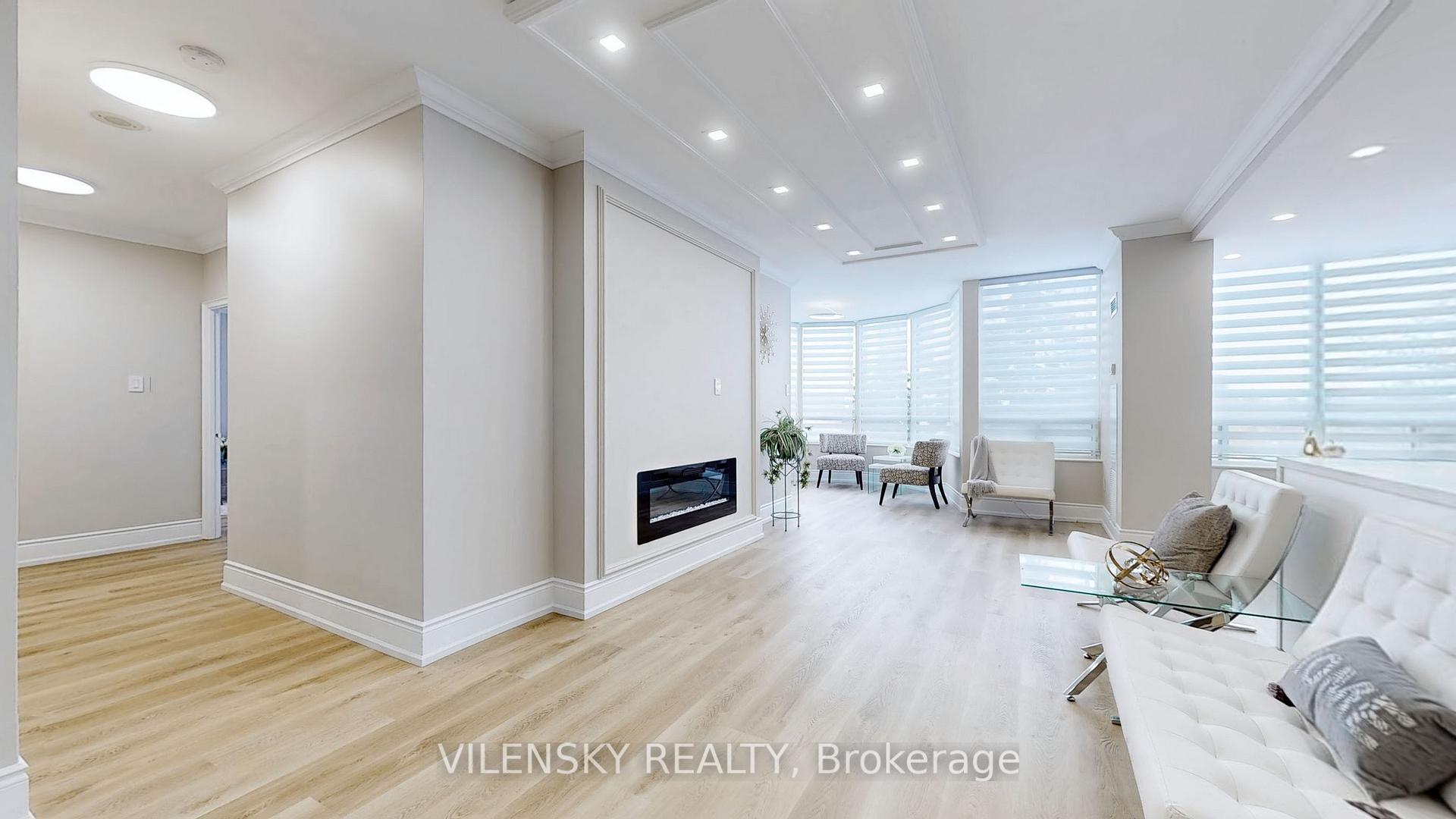 Photo 4 of Unit 311, 333 Clark Avenue, Vaughan, Crestwood-Springfarm-Yorkhill — HOMEH