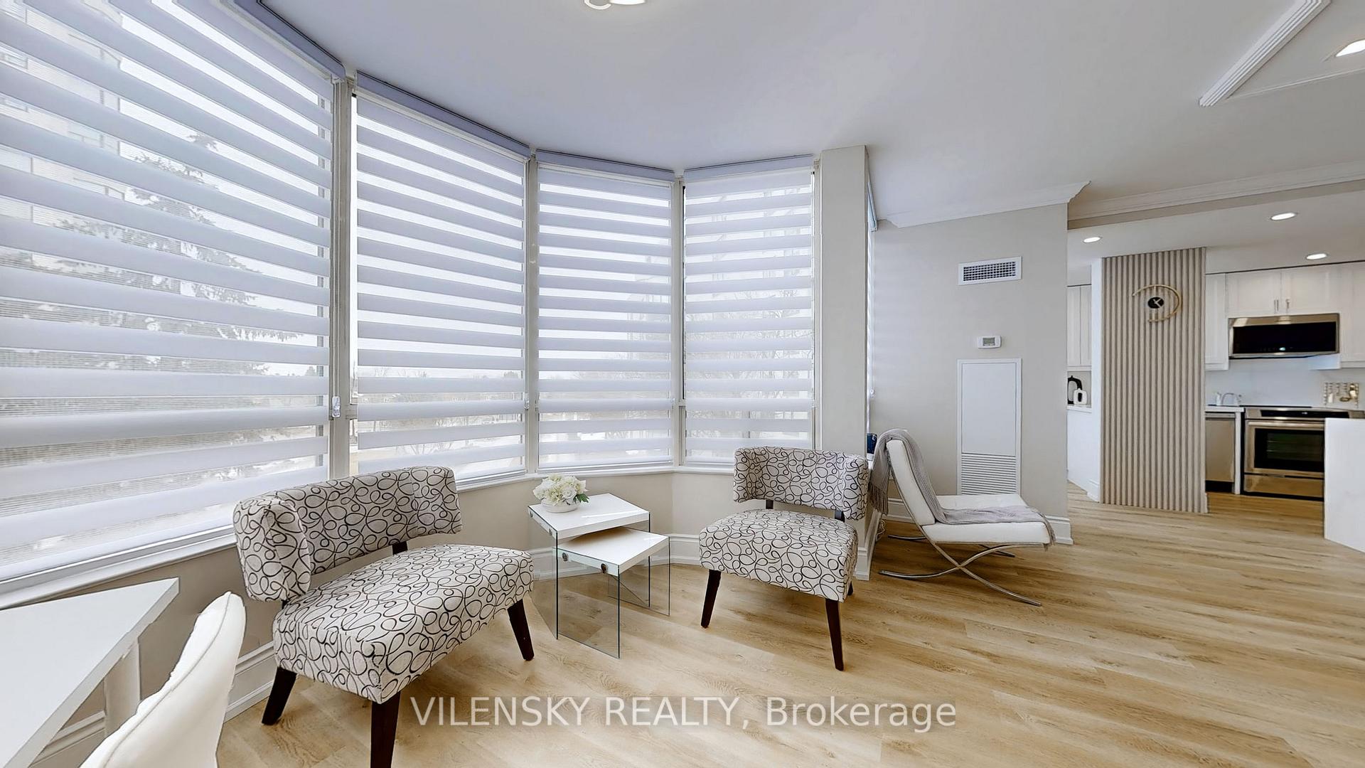 Photo 10 of Unit 311, 333 Clark Avenue, Vaughan, Crestwood-Springfarm-Yorkhill — HOMEH