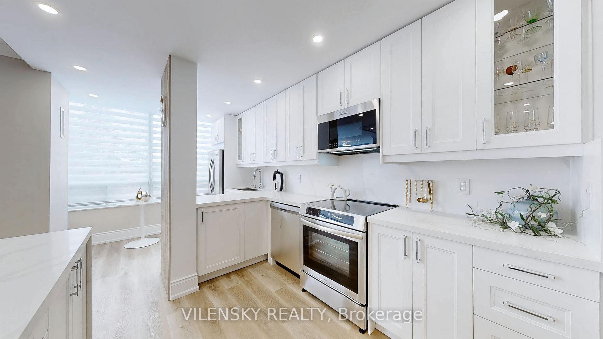 Photo 20 of Unit 311, 333 Clark Avenue, Vaughan, Crestwood-Springfarm-Yorkhill — HOMEH