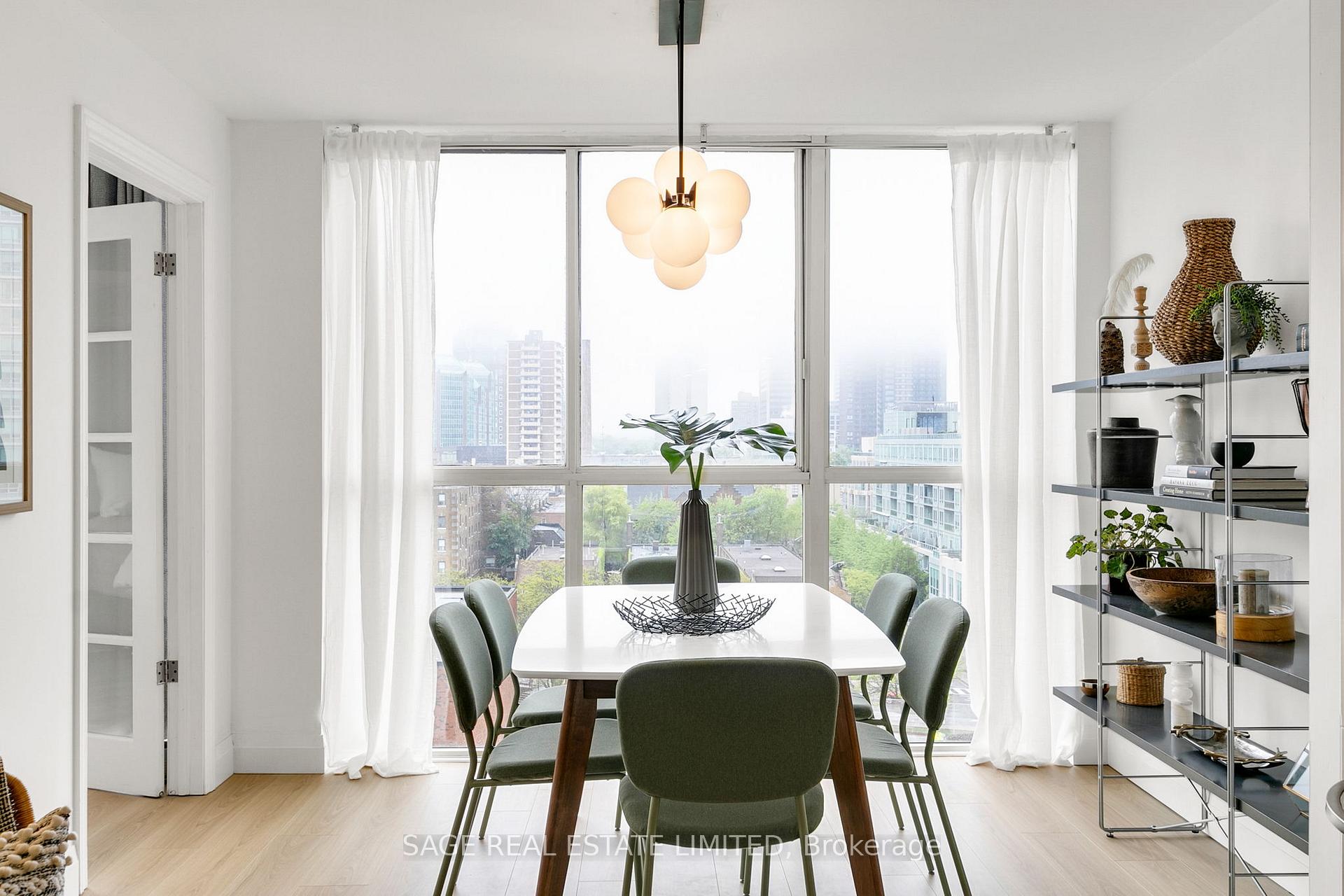 Photo 6 of Unit 1102, 15 Maitland Place, Toronto, Cabbagetown-South St. James Town — HOMEH